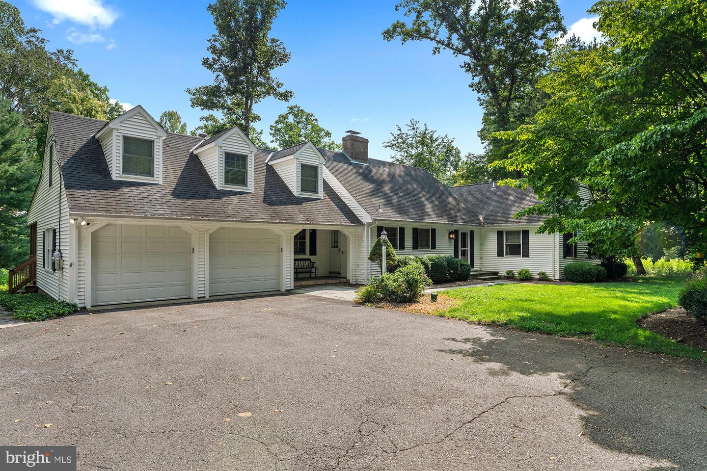 42 Harbourton Woodsville — photo