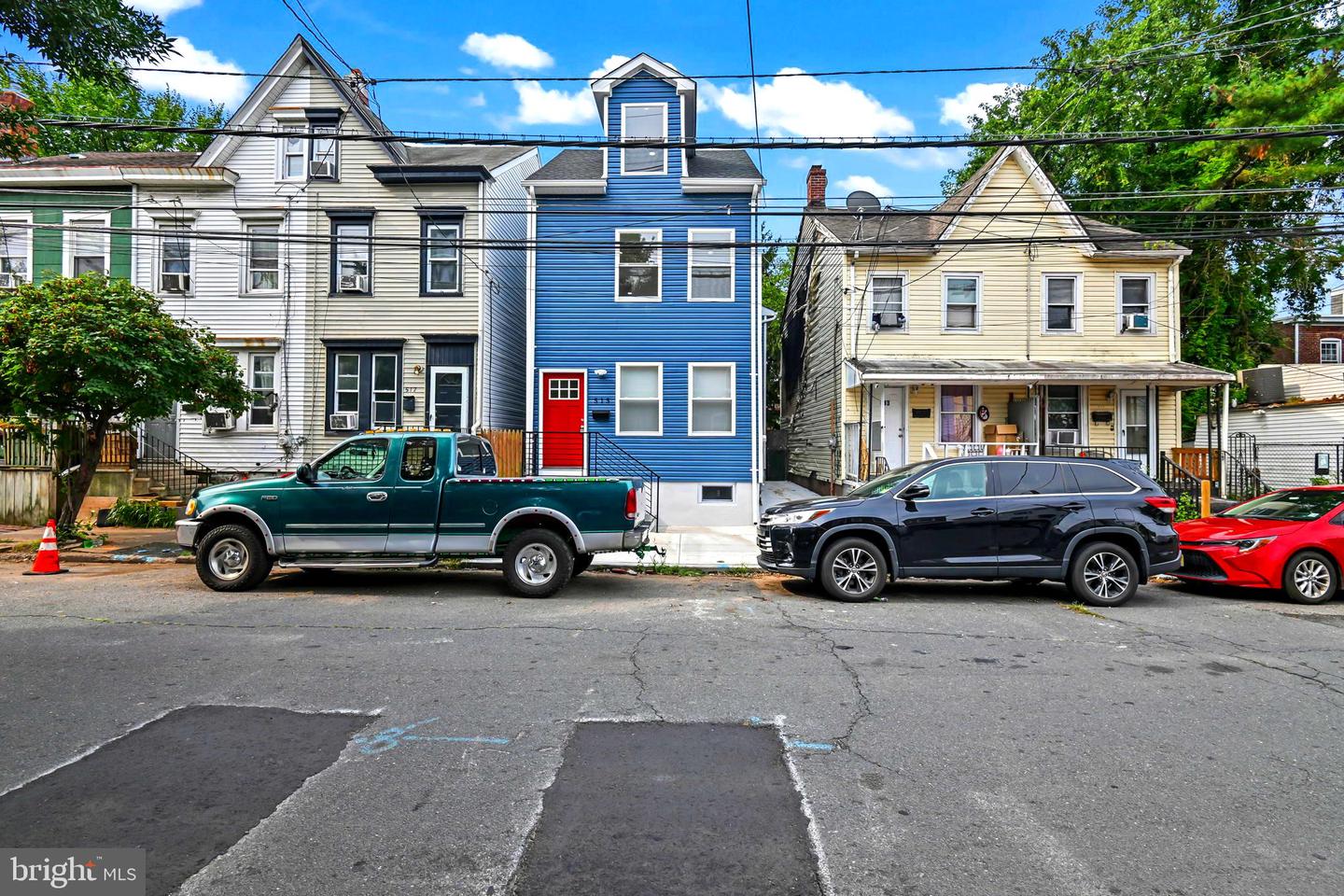 515 Genesee St — photo