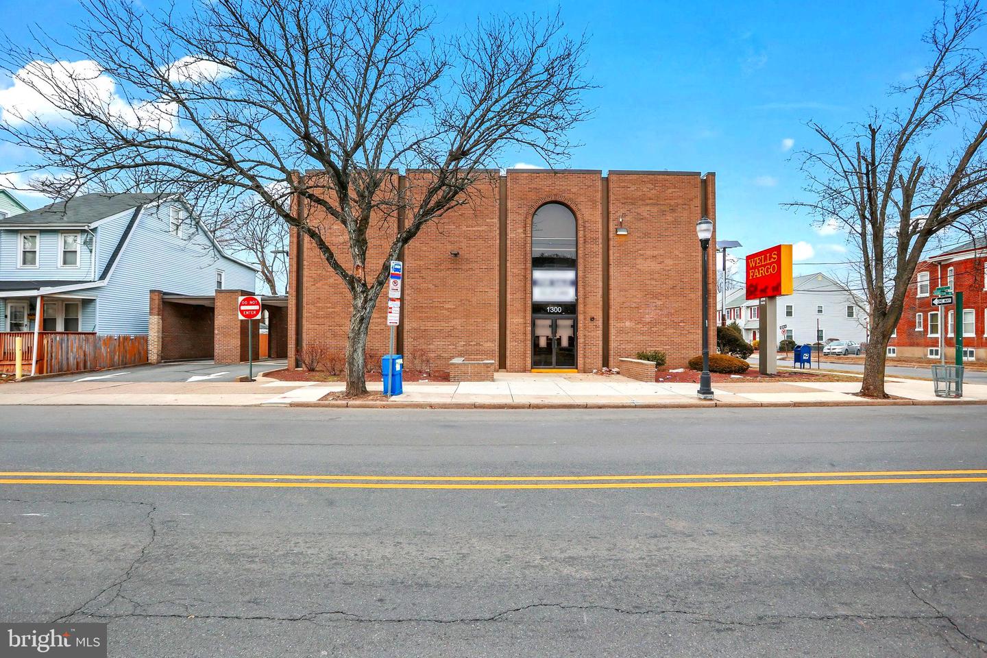 1300 Hamilton Ave — photo
