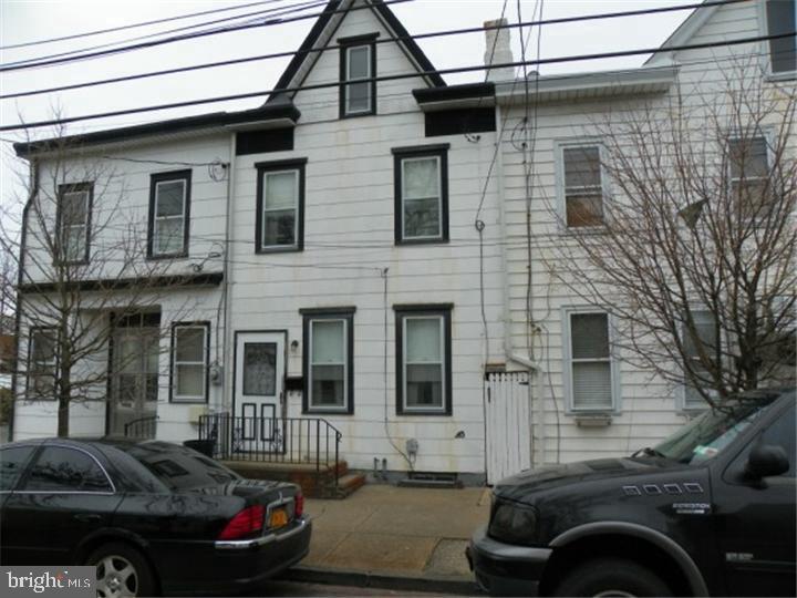 233 Cummings Ave — photo