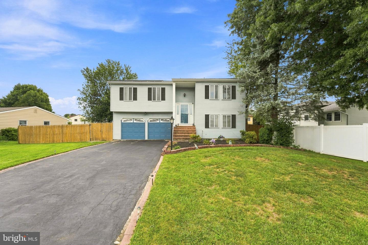 11 Nettletree Dr — photo