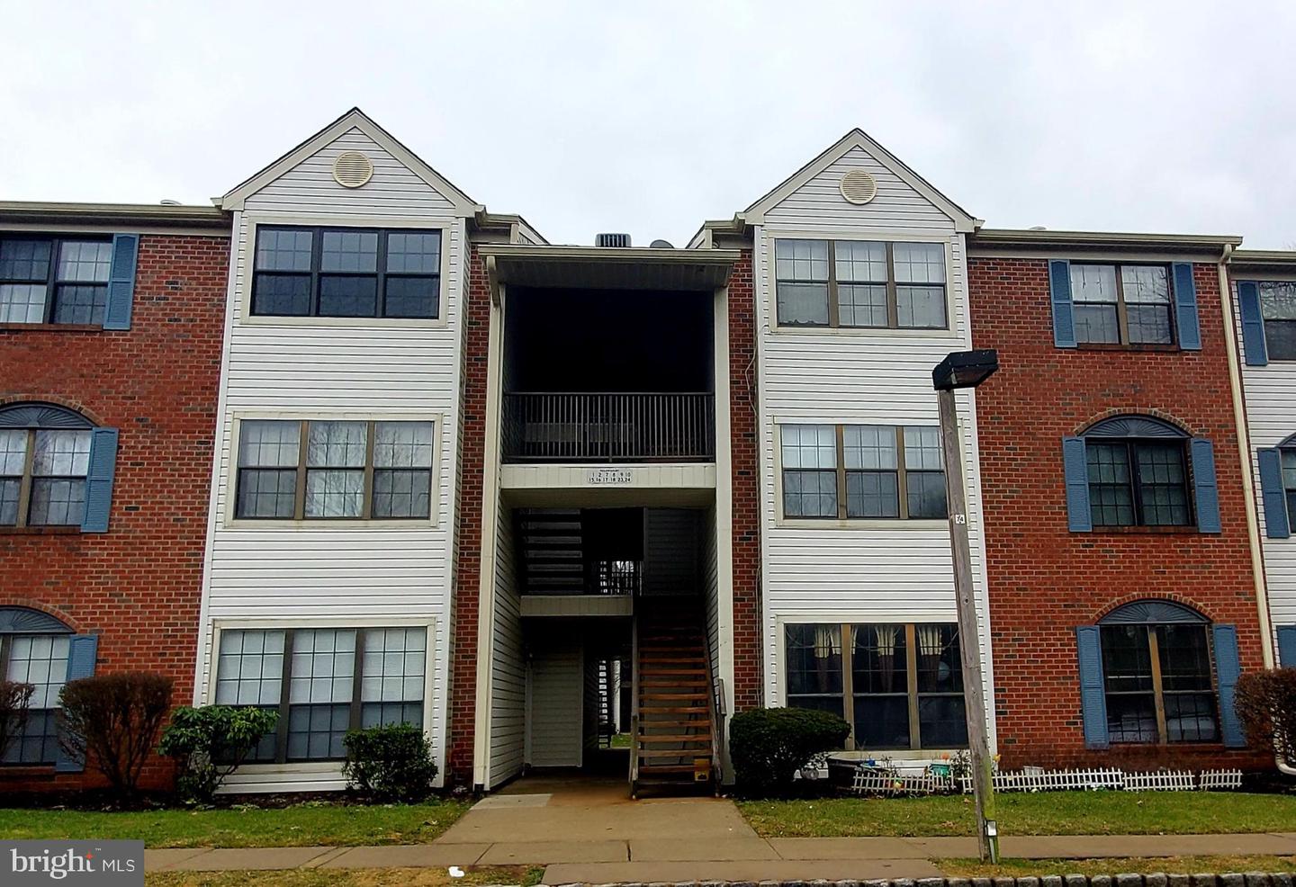 2 Feiler Ct — photo