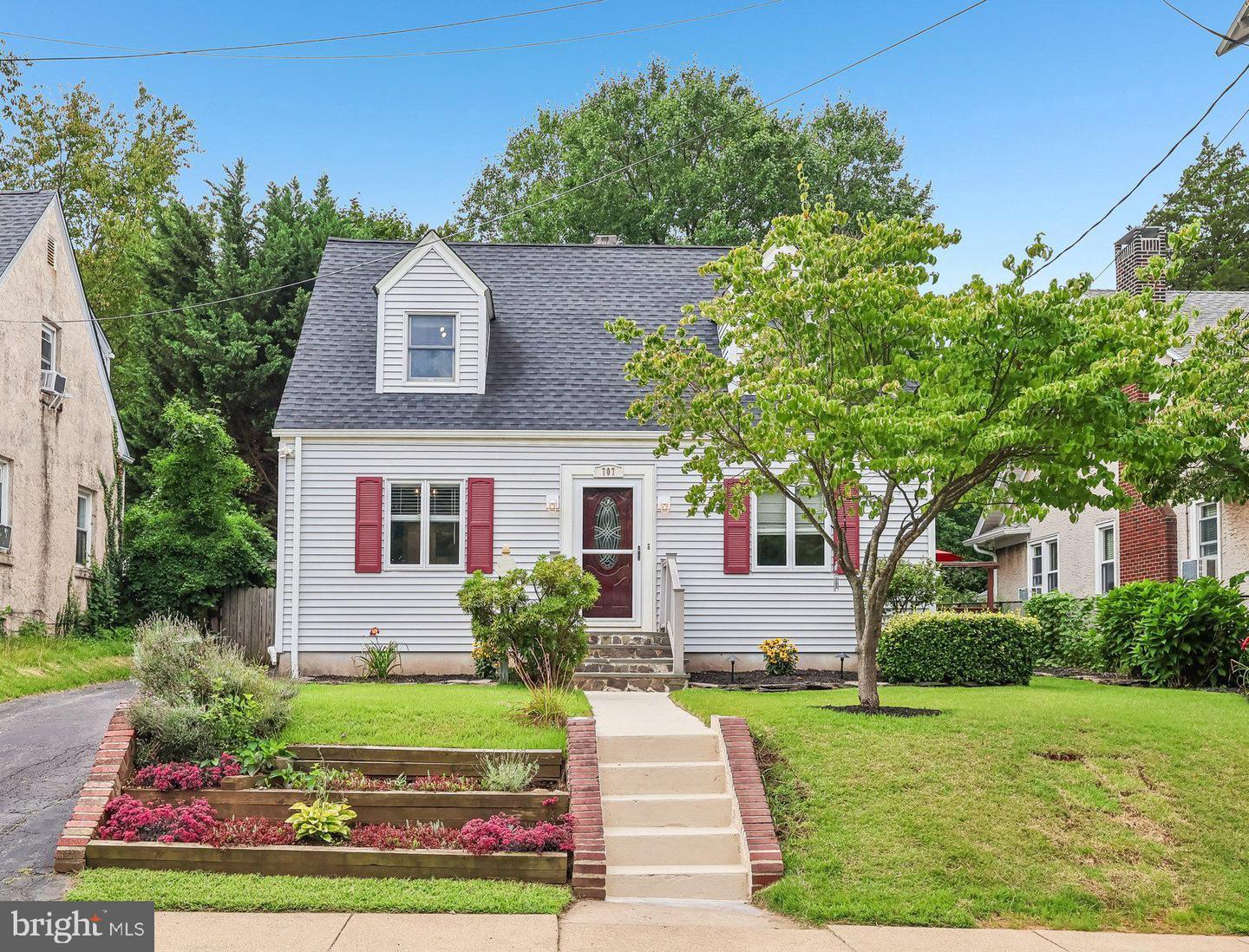 707 President Ave — photo