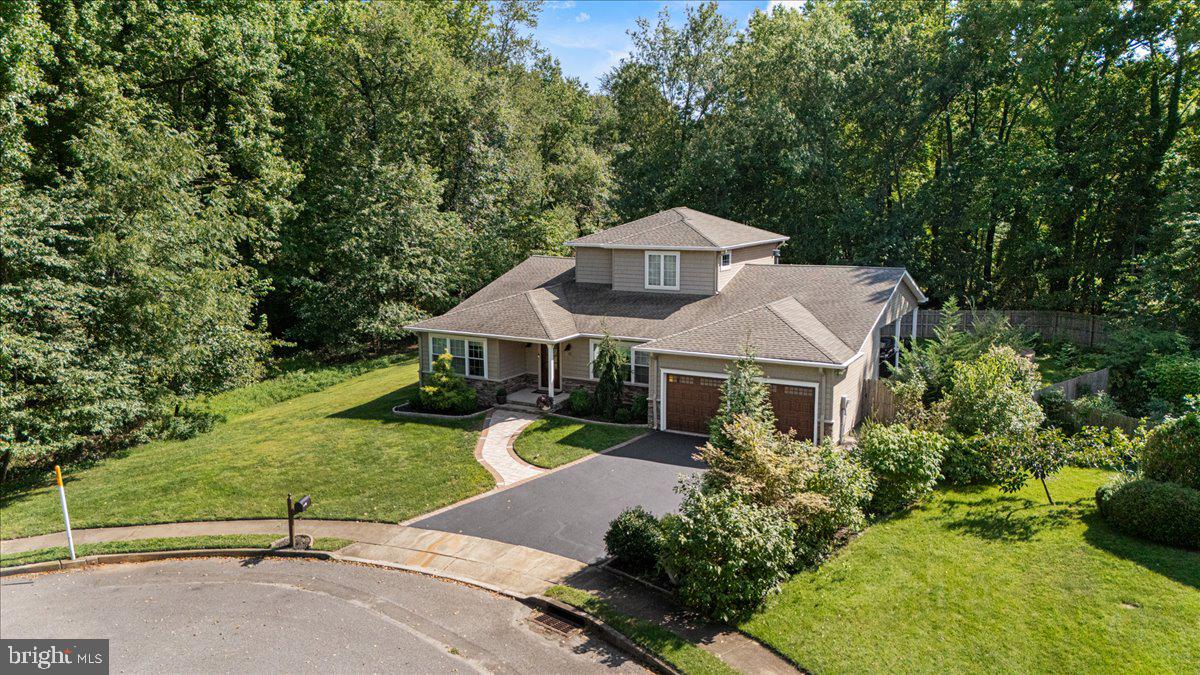 25 Bree Dr — photo
