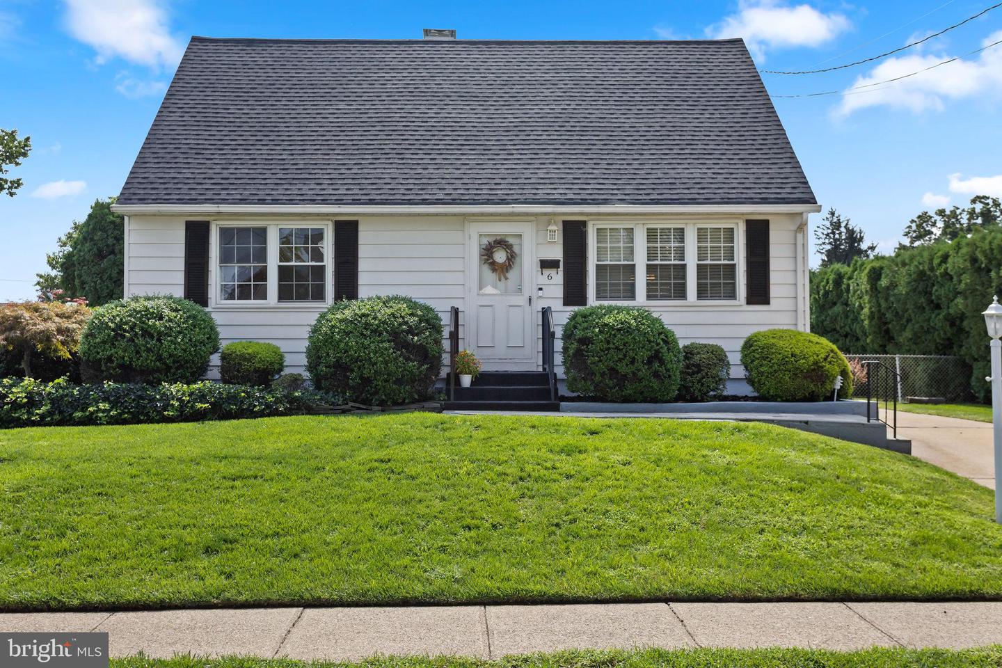 6 Brandywine Way — photo