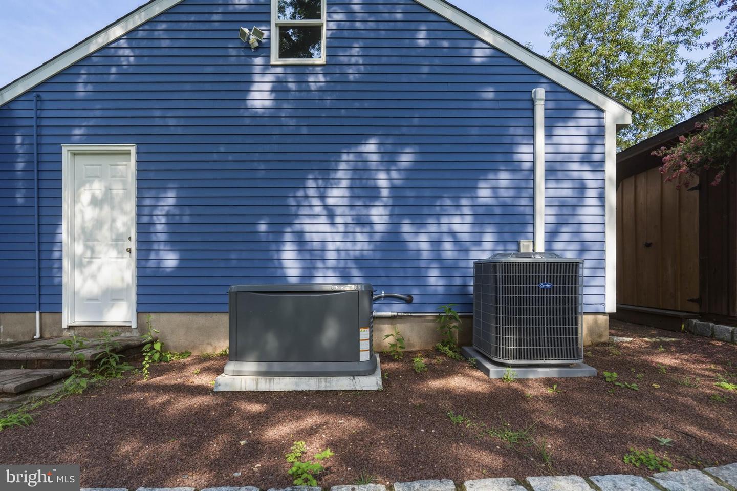 35 BLUE RIDGE ROAD, TITUSVILLE NJ 08560 — photo 3