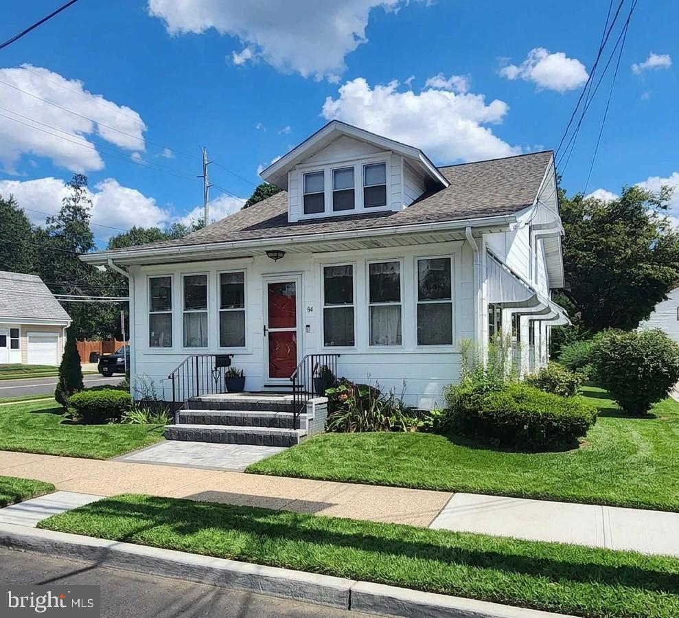 84 Maple Shade W — photo