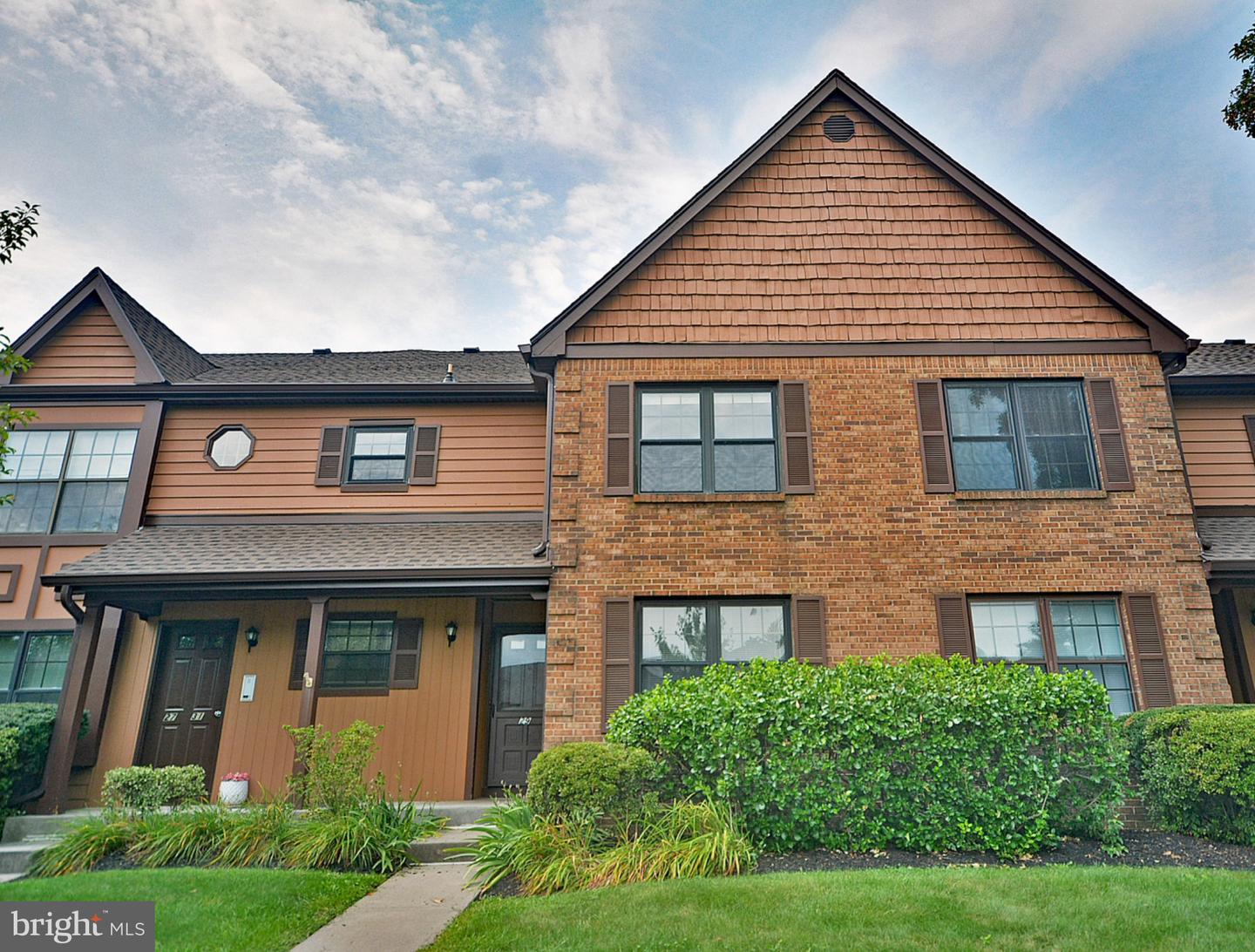 29 Barclay Ct — photo