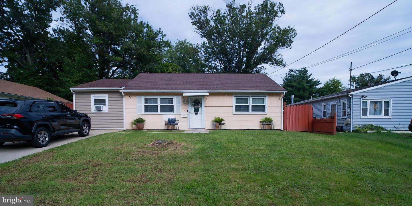 4 Dorset Dr — photo