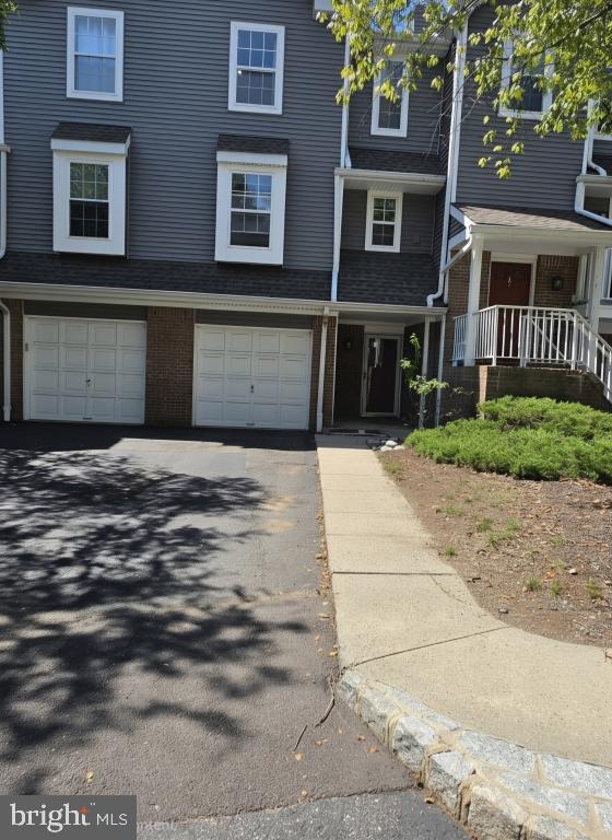 6 Halstead Pl — photo