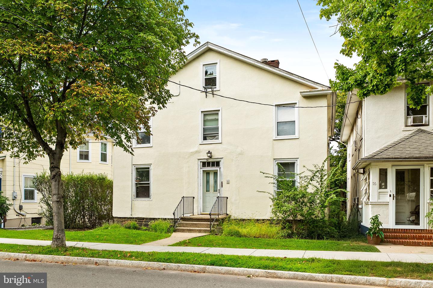 74 Spruce St #4 — photo