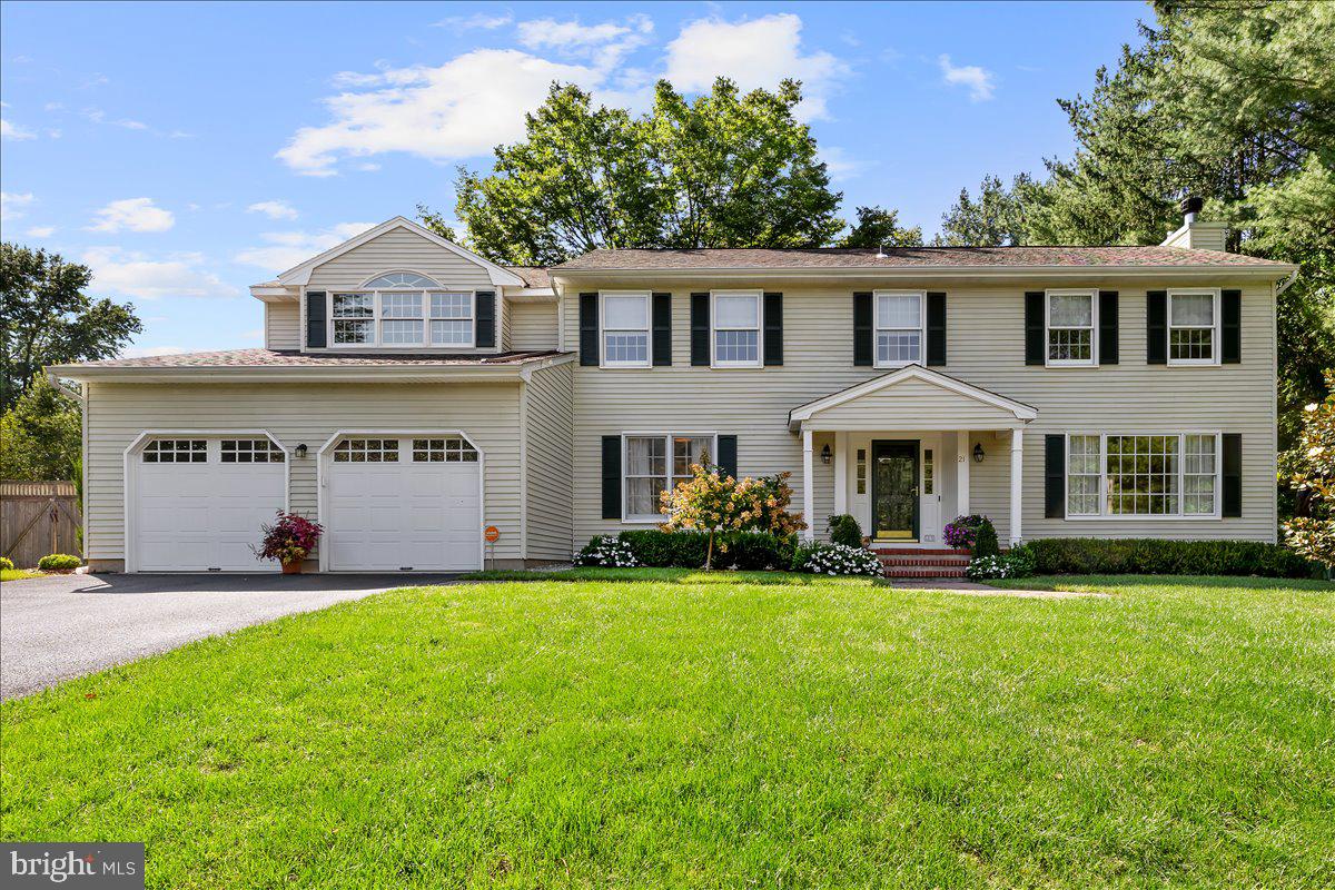 21 Landing Ln — photo