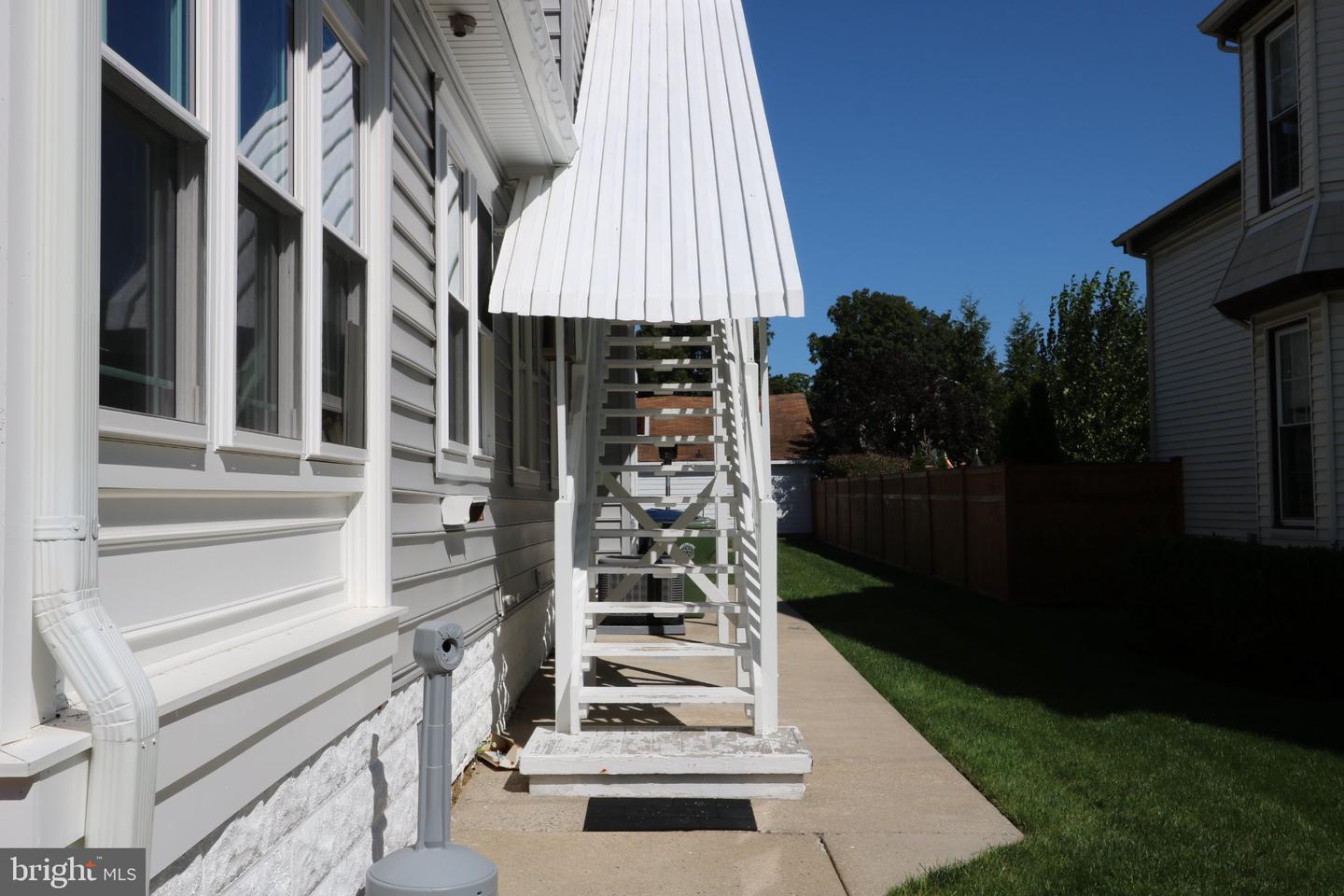 136 Morrison Ave — photo