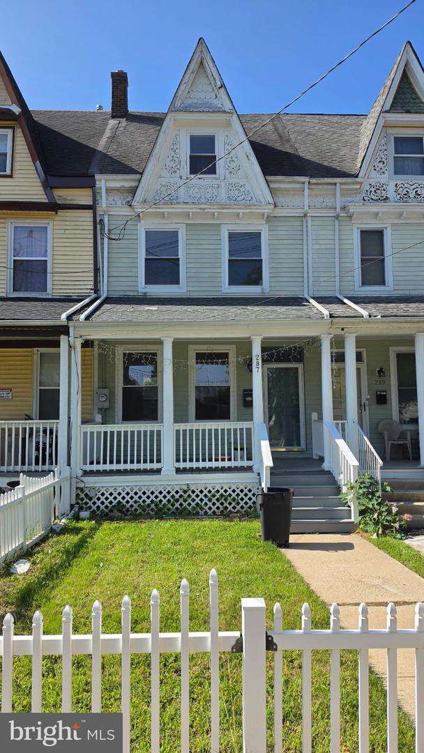 287 Bellevue Ave — photo