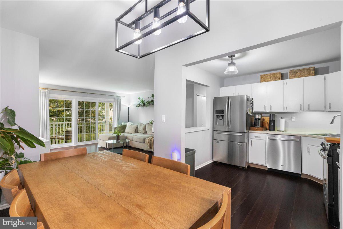 36 Lehavre Ct — photo