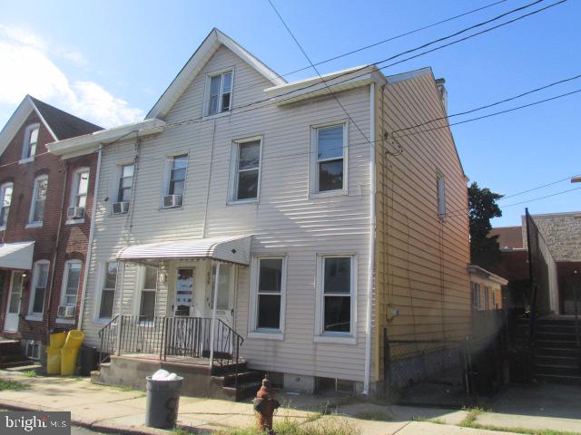 839 Cherry St — photo