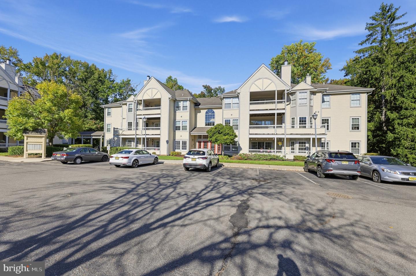 114 Cascade Ct #2 — photo