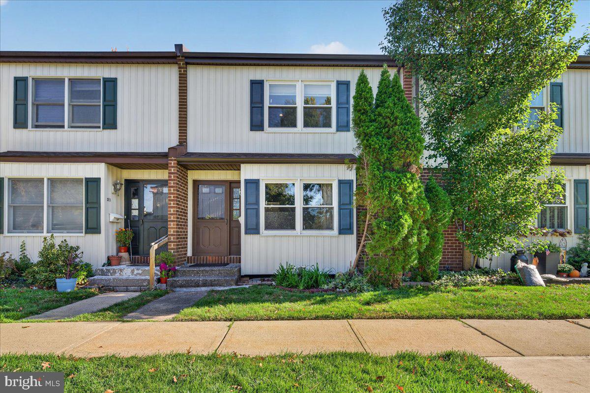 G14 Shirley Ln — photo