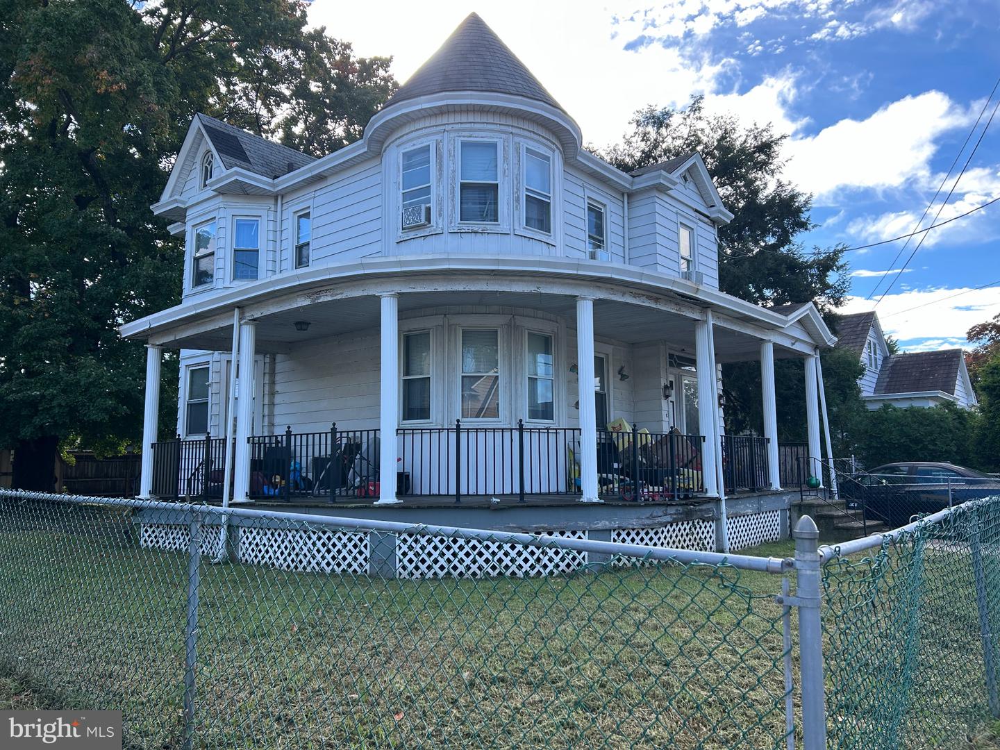 102 Marshall Ave — photo