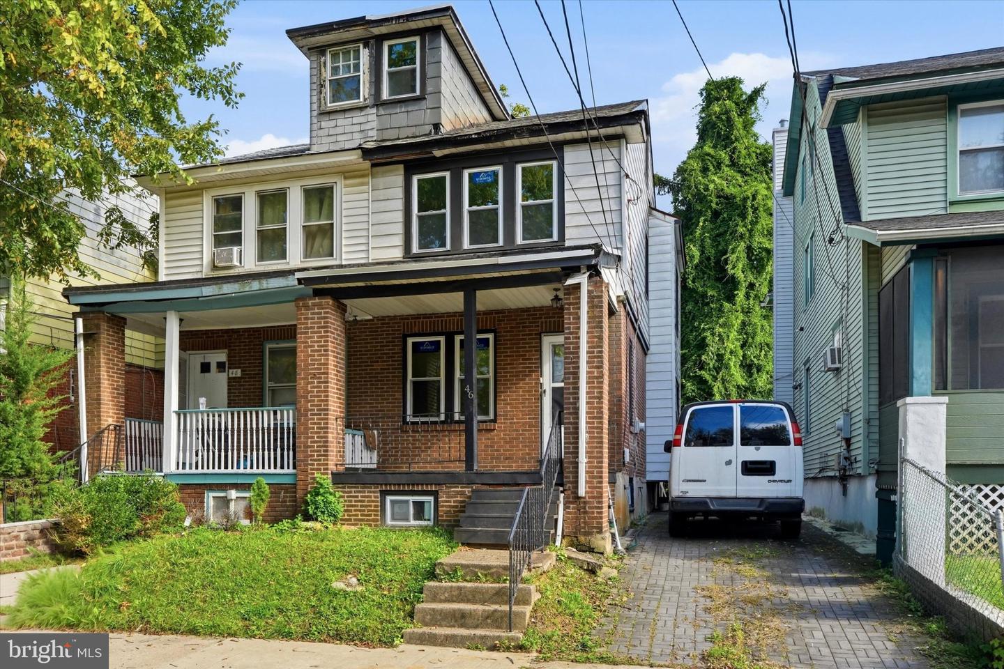 46 Edgemere Ave — photo