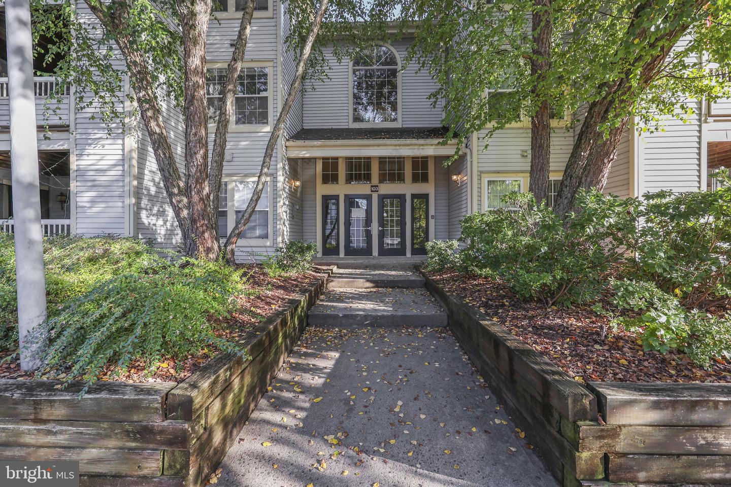 103 Sequoia Ct #7 — photo