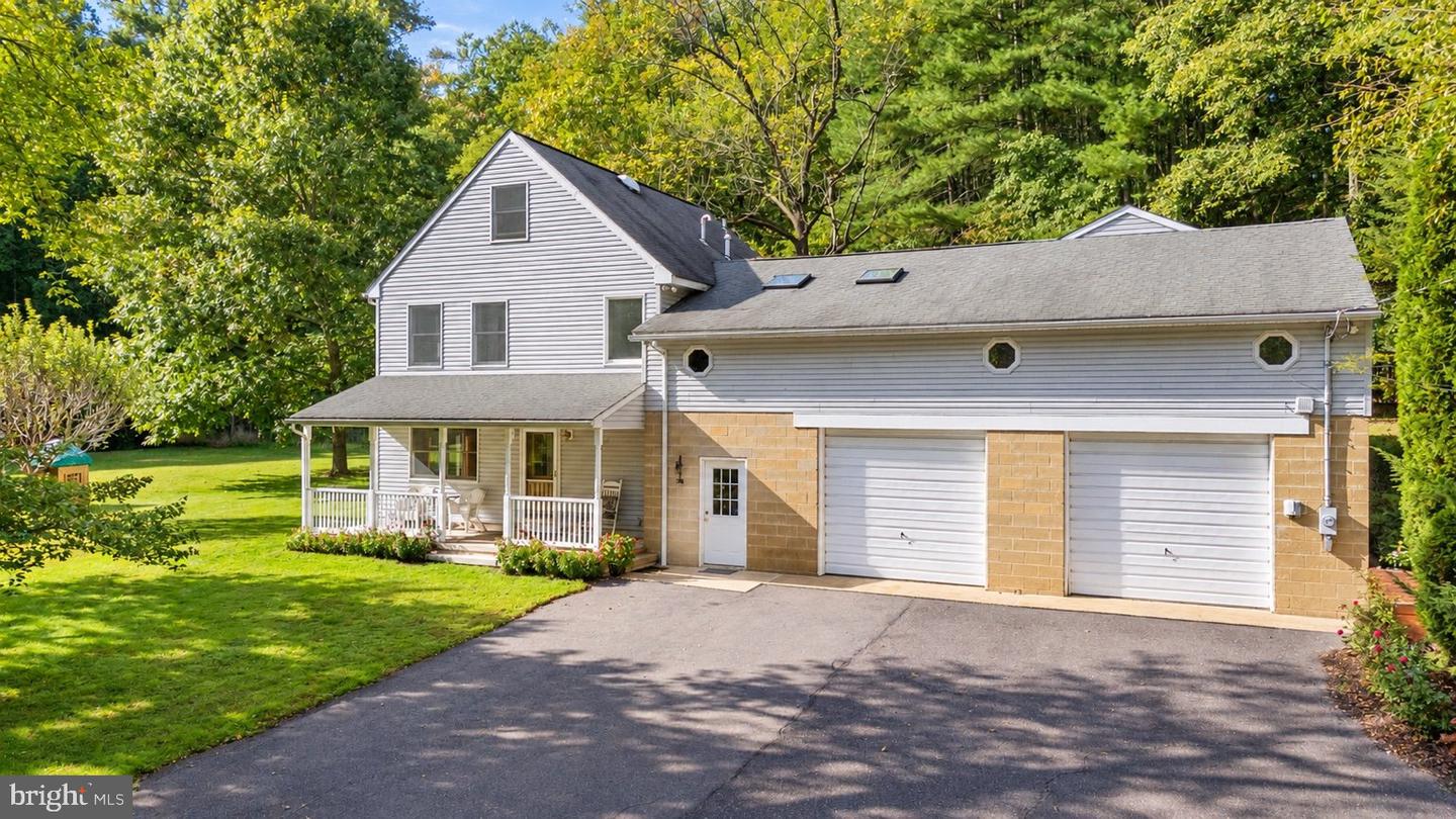26 Rues Road, Cream Ridge, NJ 08514