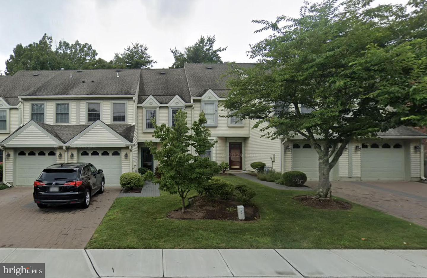 62 Fair Acres Court — photo