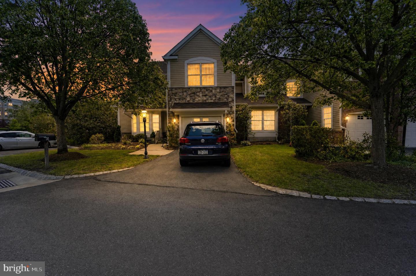 6 Hedge Row Rd — photo
