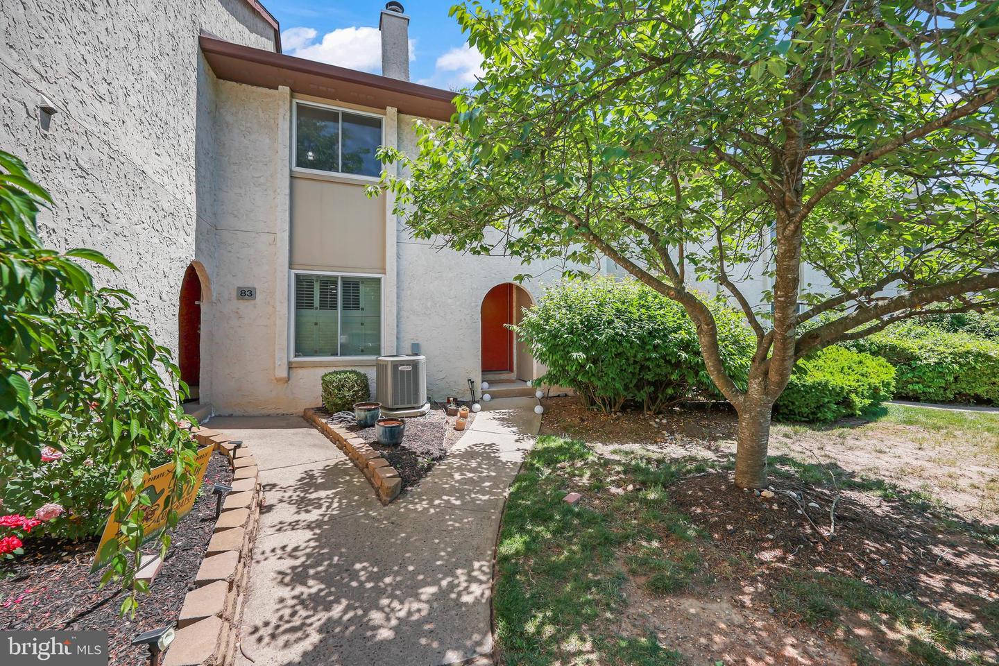 81 Thoreau Drive — photo