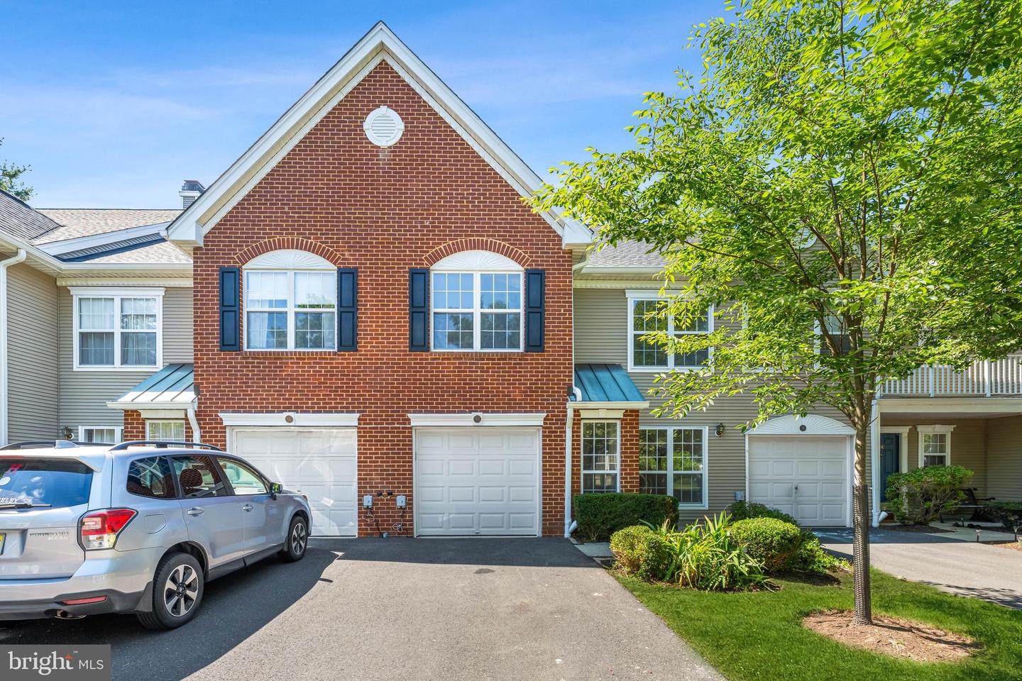 16 Lee Ct — photo