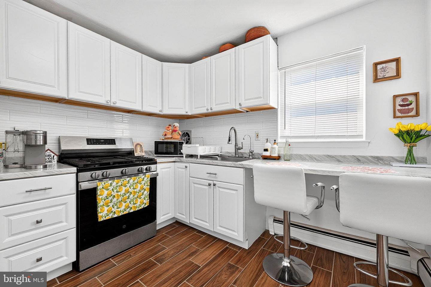 46 Gramercy Gdns #B — photo