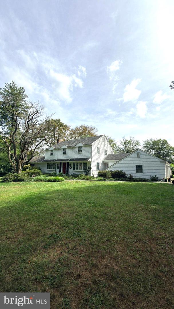 339 Raymond Rd — photo