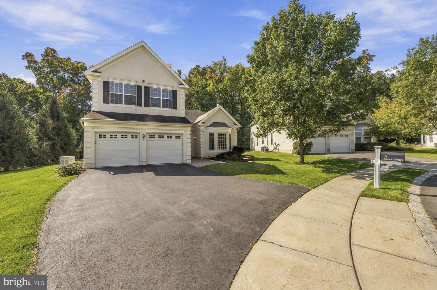 5 Ascot Ct — photo