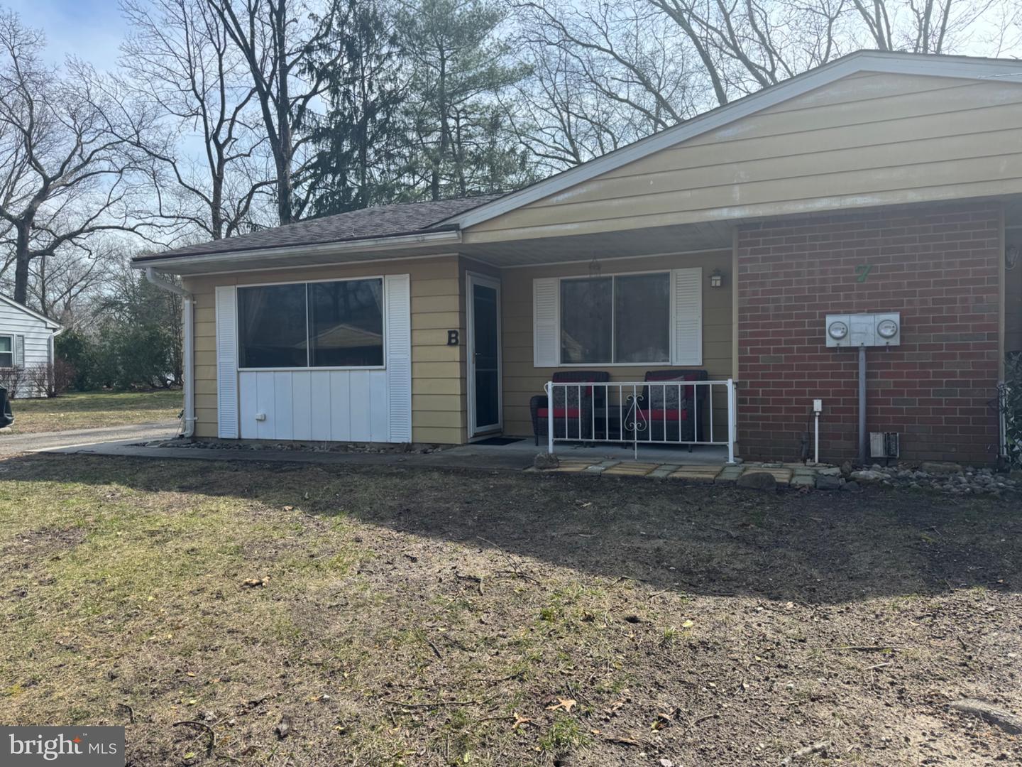 7 Rhode Island Dr #B — photo