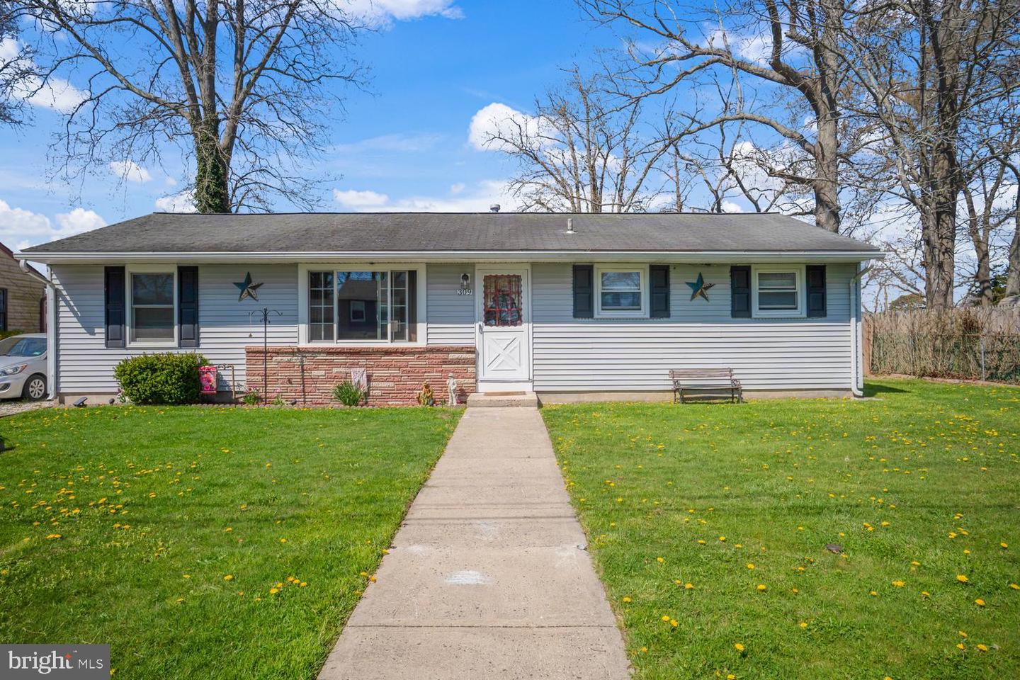 309 Falcon Dr — photo