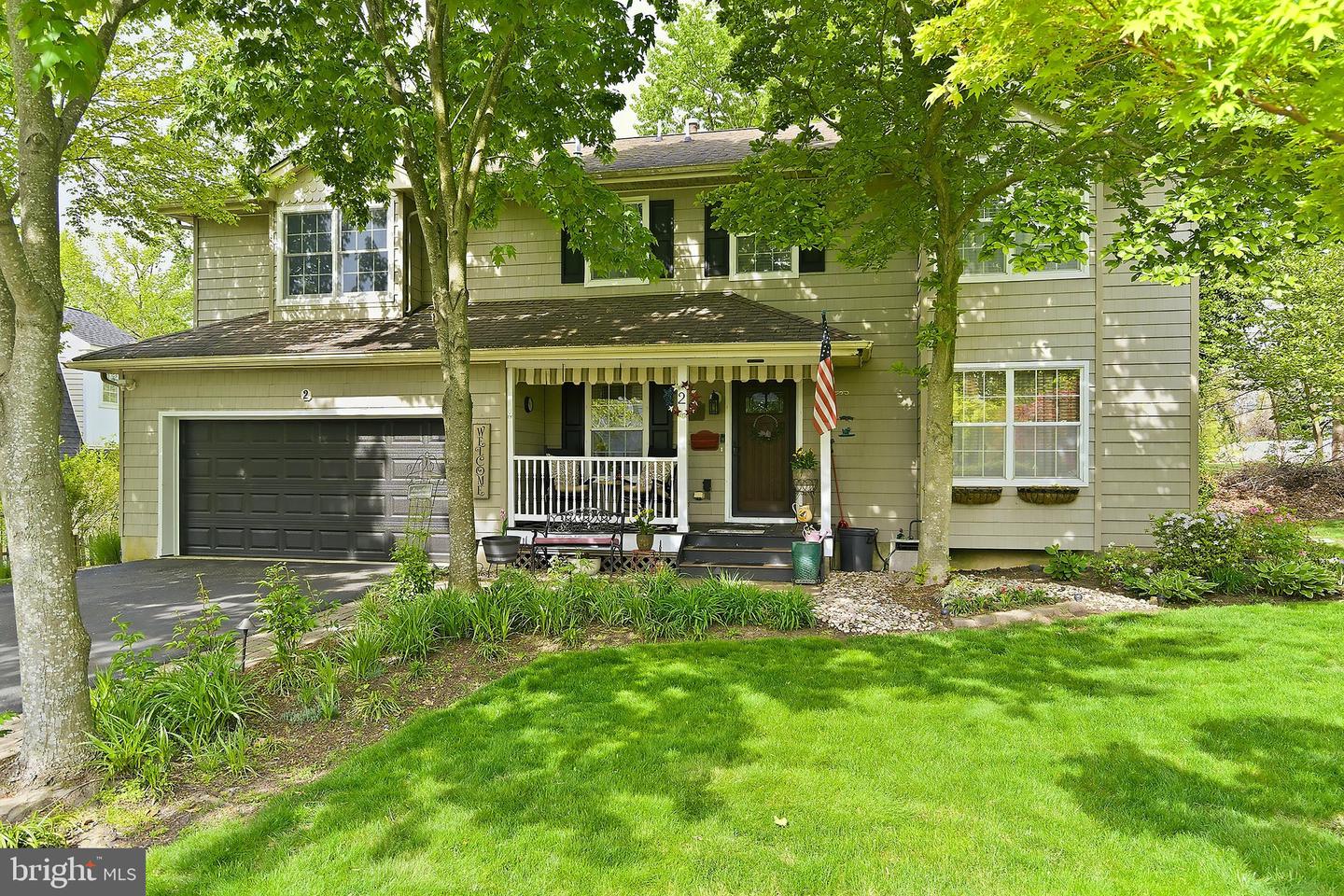 2 Maiden Ln — photo