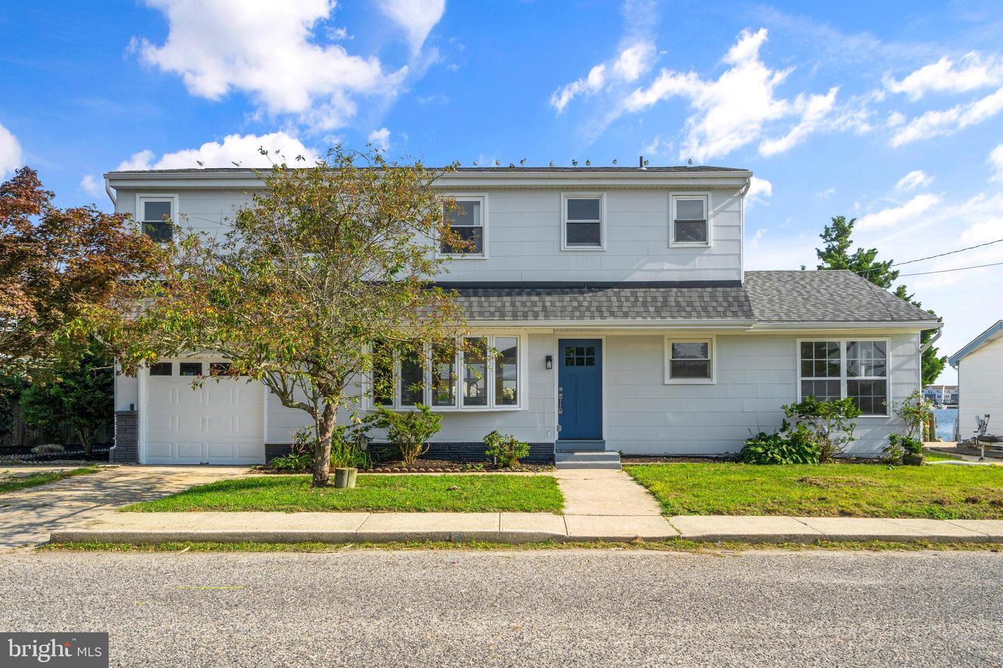 7 W Sail Dr — photo