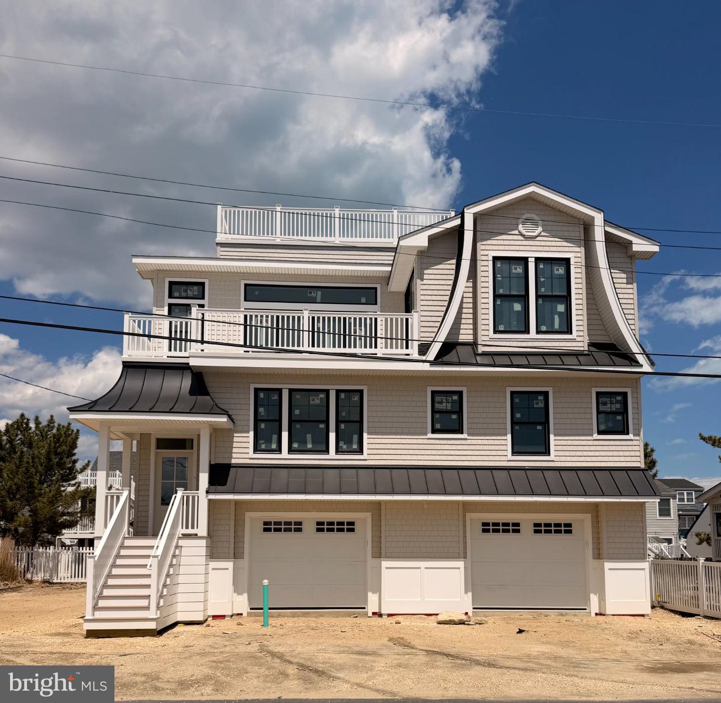 19 Lavenia Ave W — photo