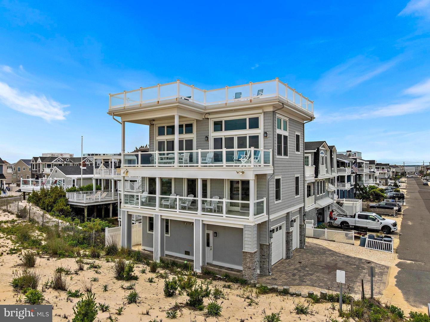 128 E Sand Dune Lane — photo