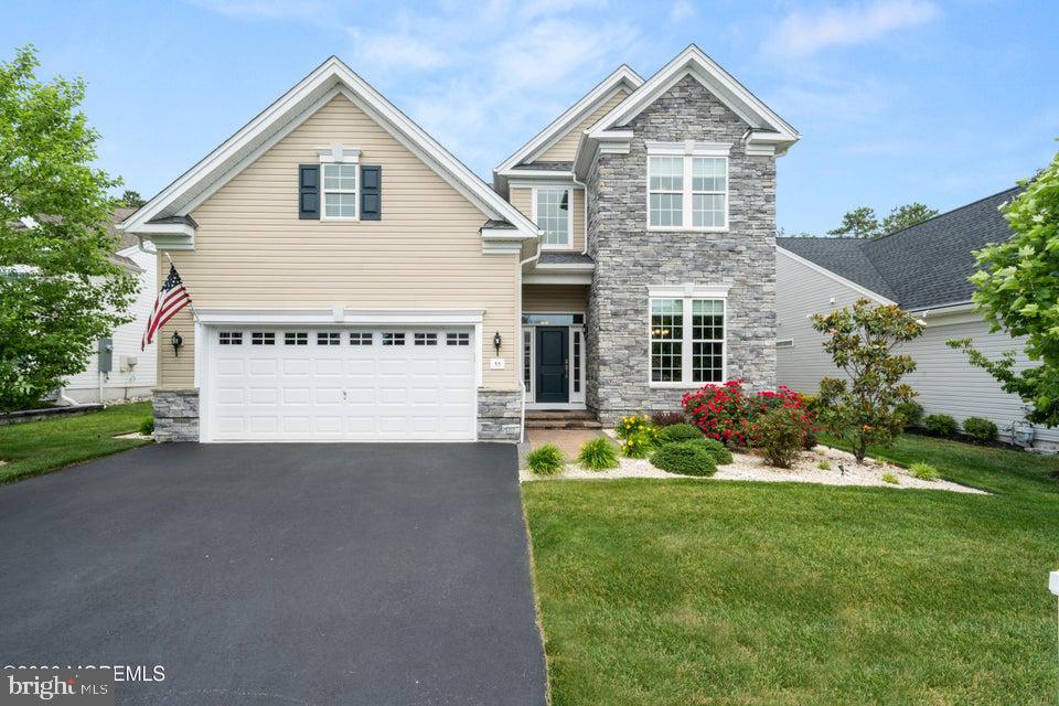 55 Ambermist Way — photo