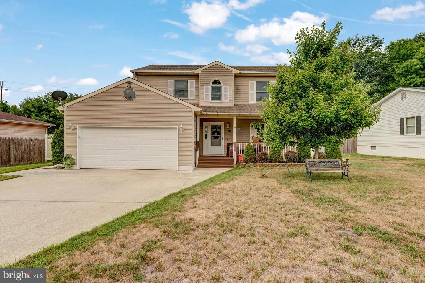 13 High Ridge Road, Little Egg Harbor Twp, NJ 08087