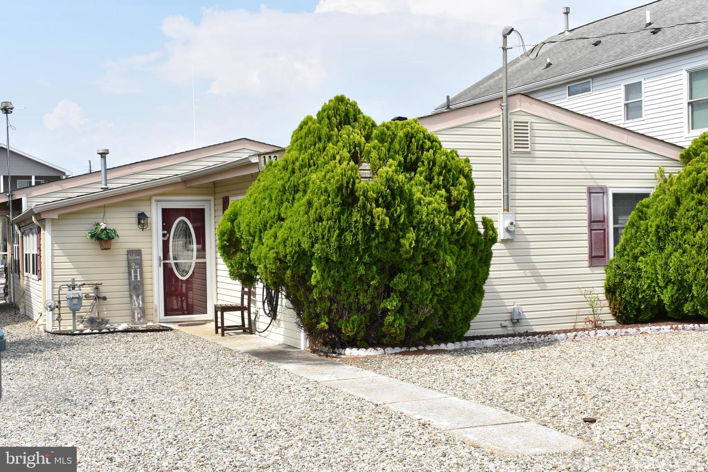 113 E Boat Dr — photo