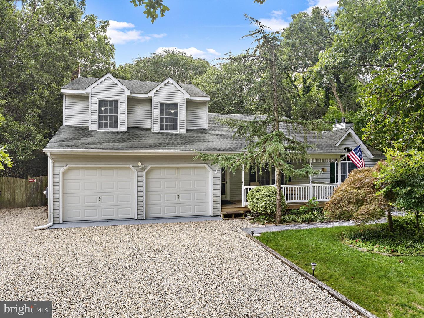 4 Pine Oak Dr — photo