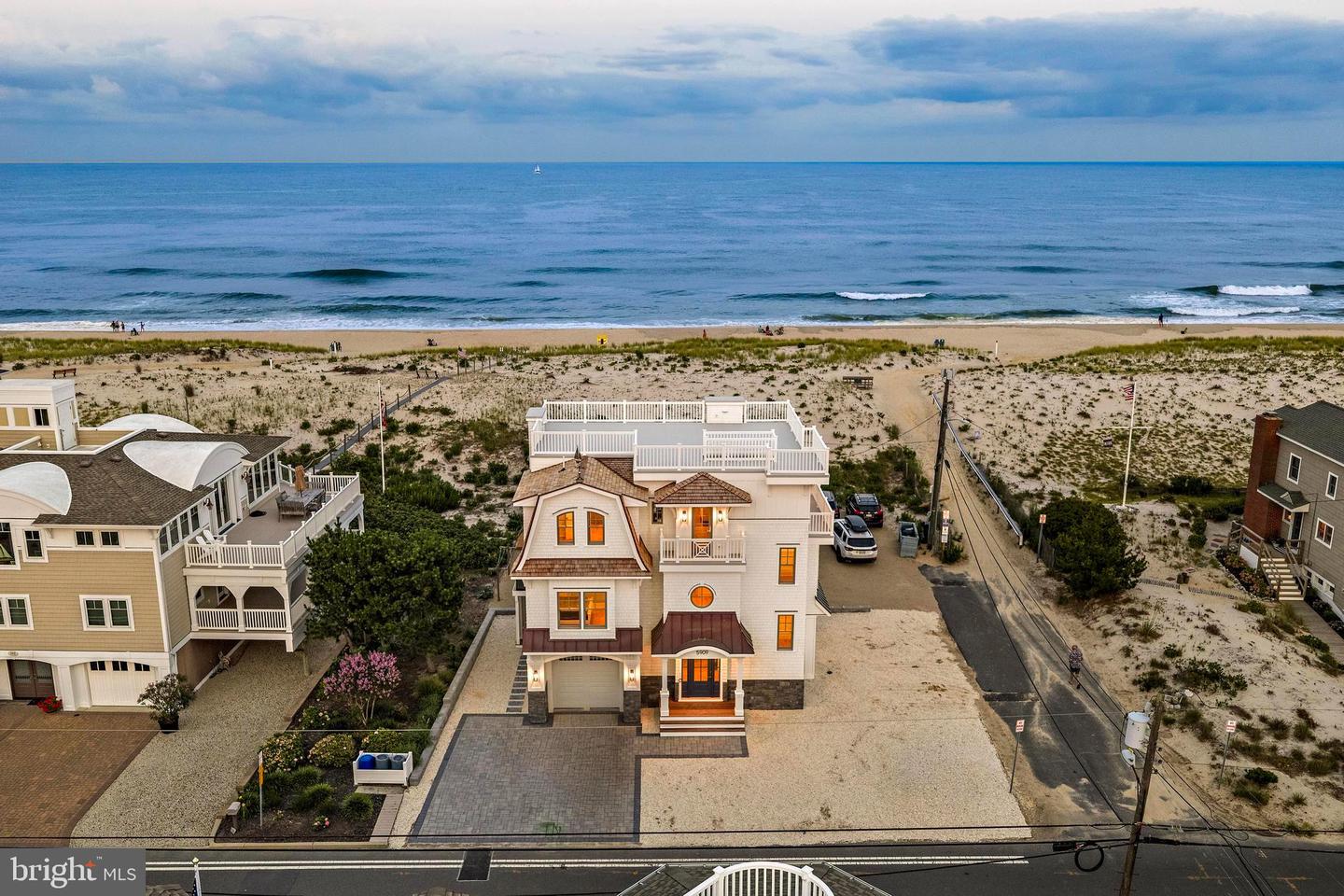 5909 Ocean Blvd — photo