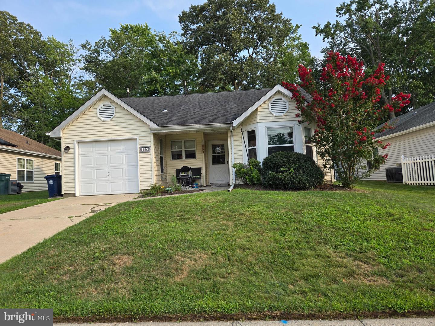119 Lantern Pl — photo