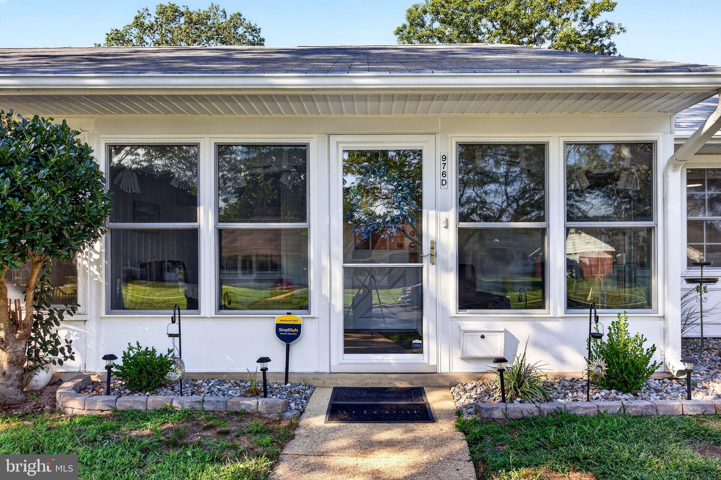976D Aberdeen Dr — photo