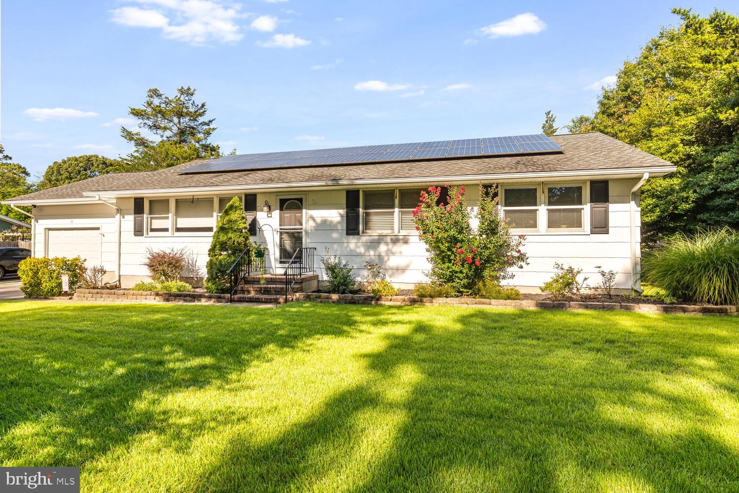 38 Pinehurst Dr — photo