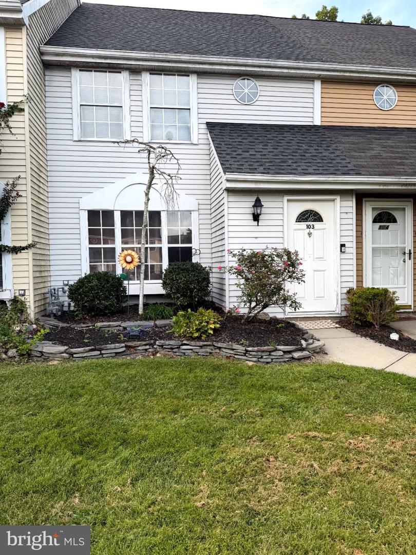 103 Teaberry Ct — photo
