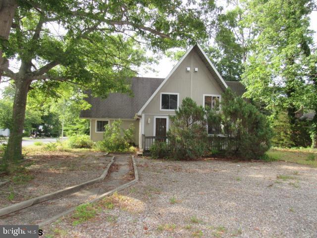 14 Pine Tree Dr — photo