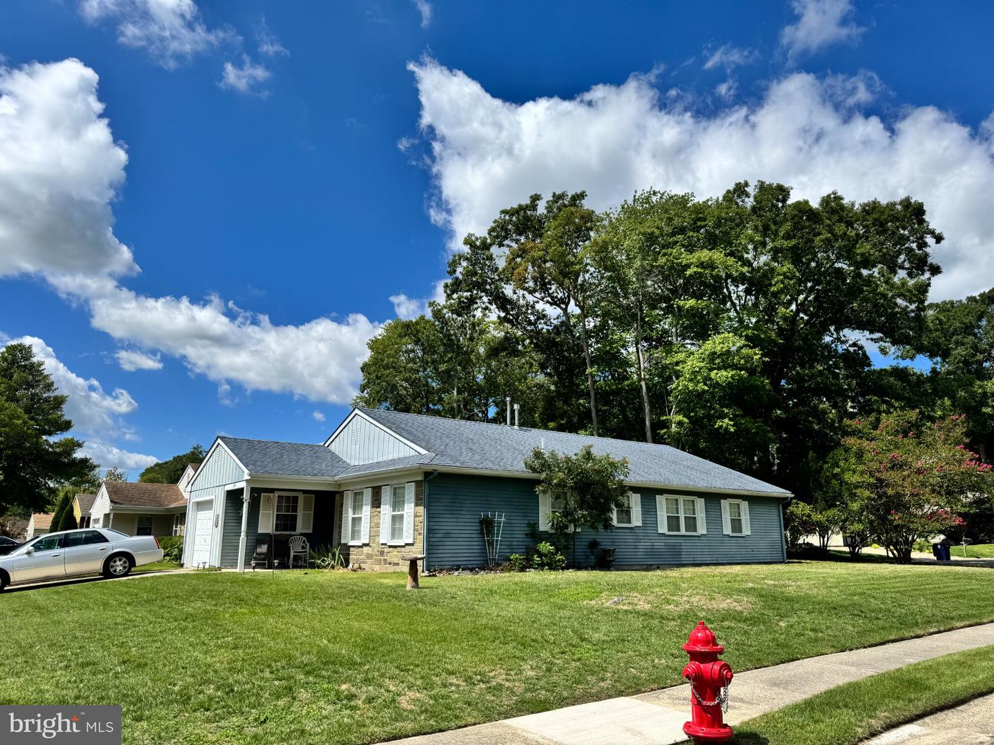 216 Yorktowne Dr — photo